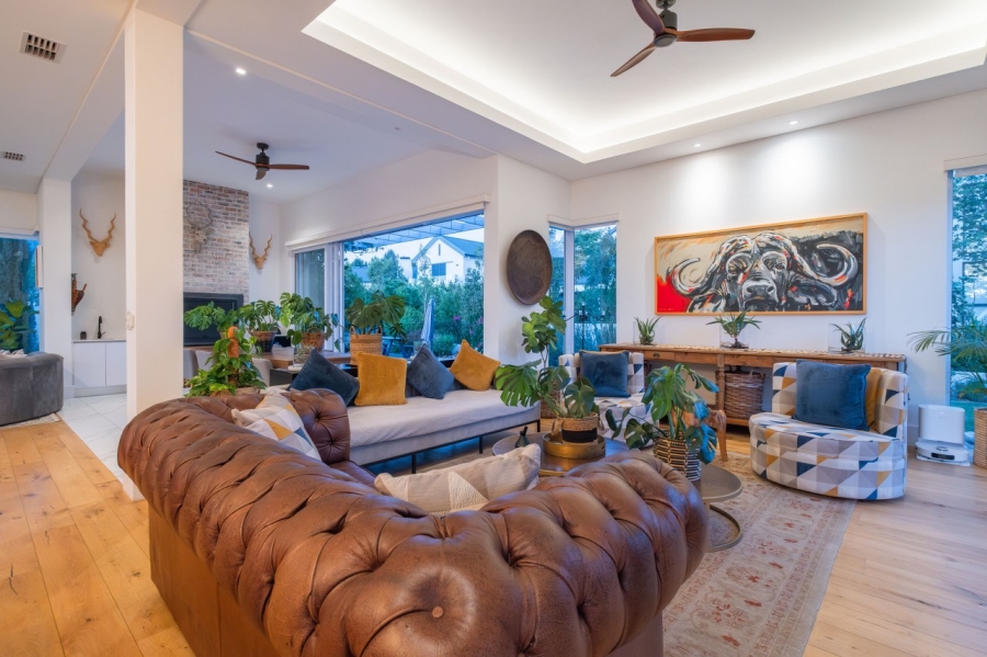 4 Bedroom Property for Sale in Val De Vie Estate Western Cape